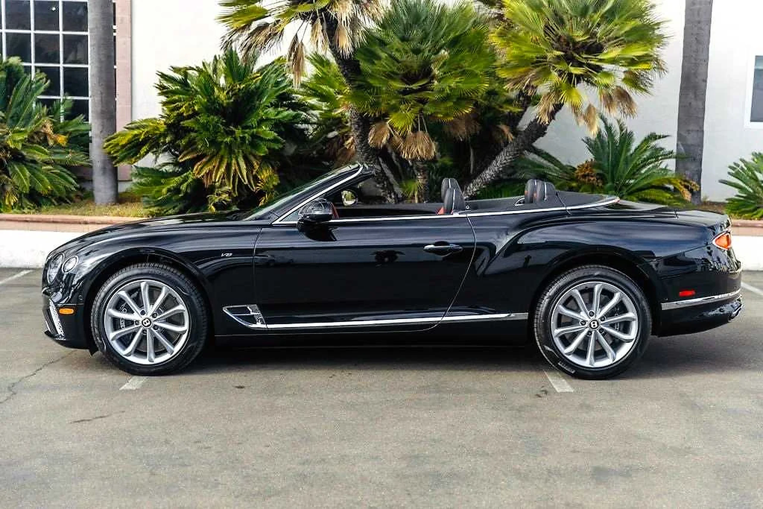 Bentley Continental GTC exterior for miami vacation car rentals