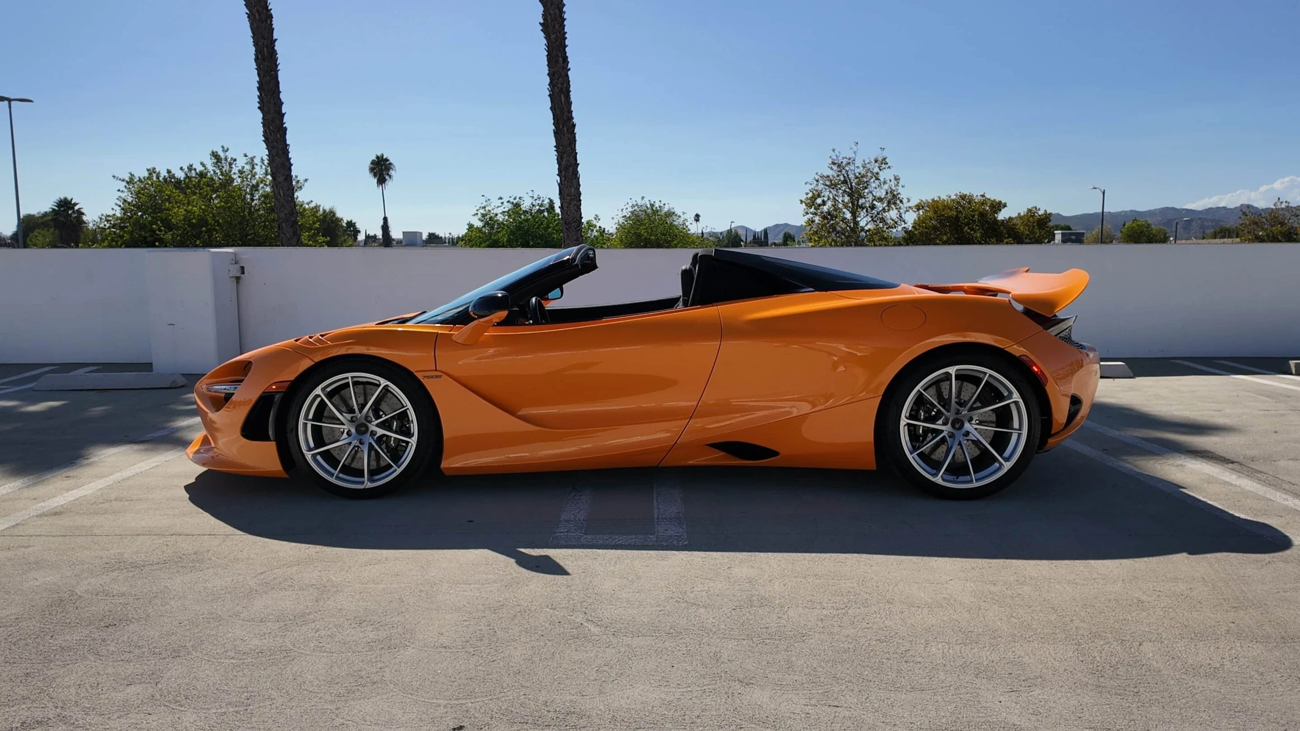 McLaren 750S Spider detail relevant to weekend exotic rentals on MIAMI RENT LUXURY