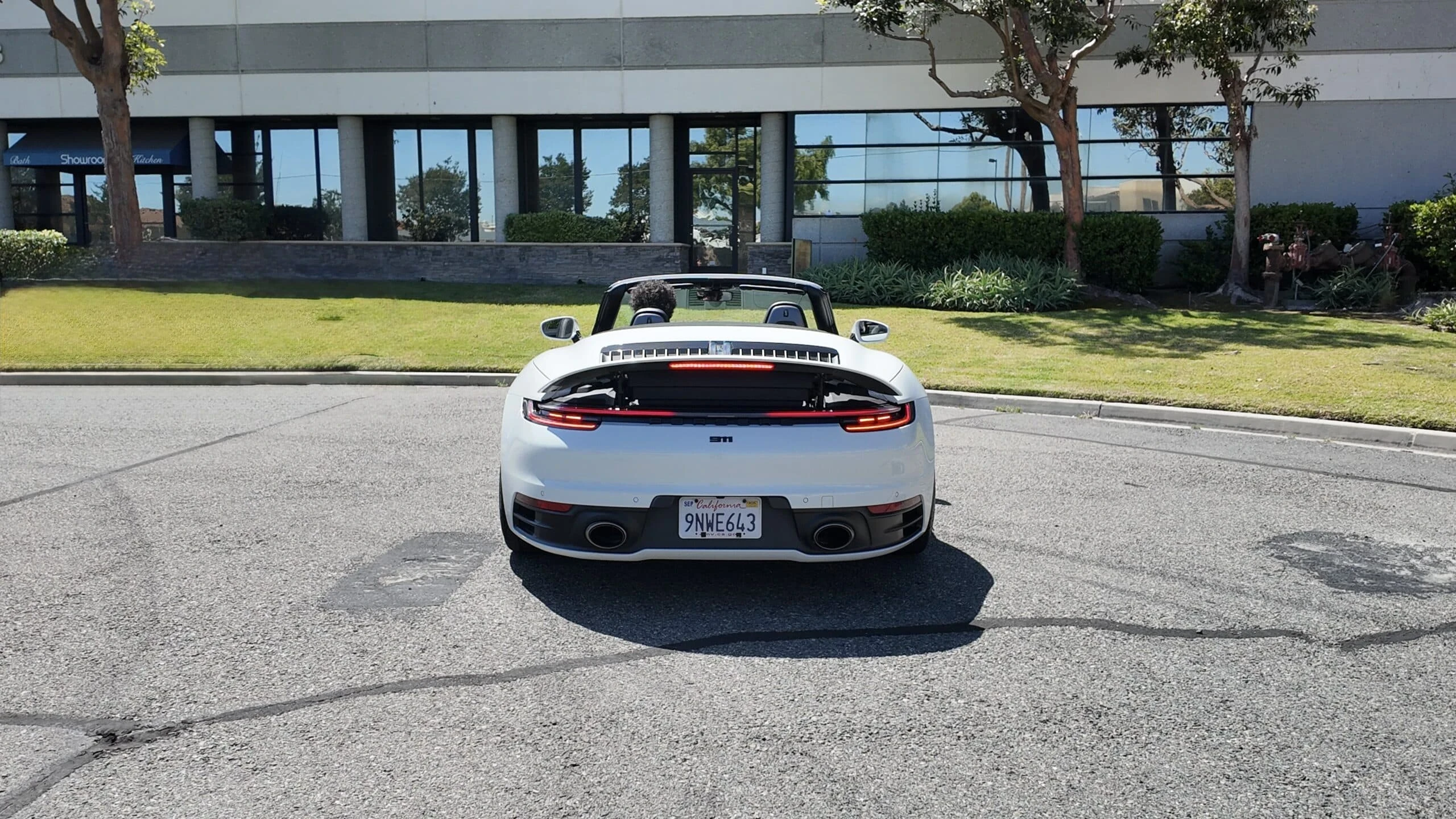 Porsche 911 Carrera 4S Cabriolet detail relevant to one-way miami car delivery requests on MIAMI RENT LUXURY